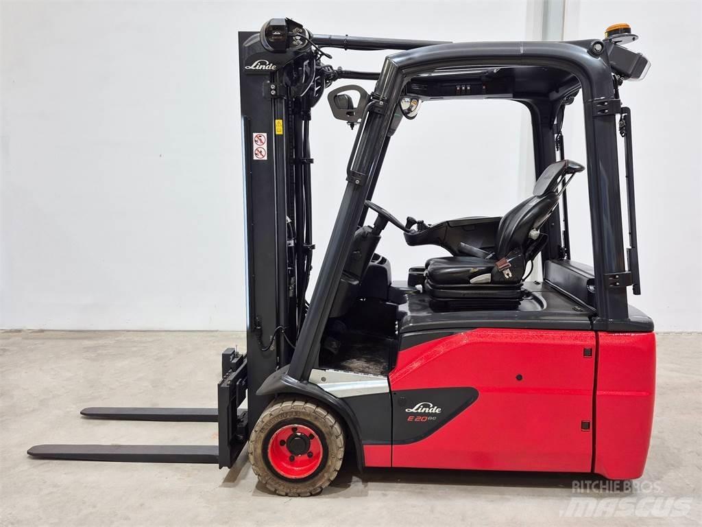 Linde E20L 02 386 Akumulátorové vozíky