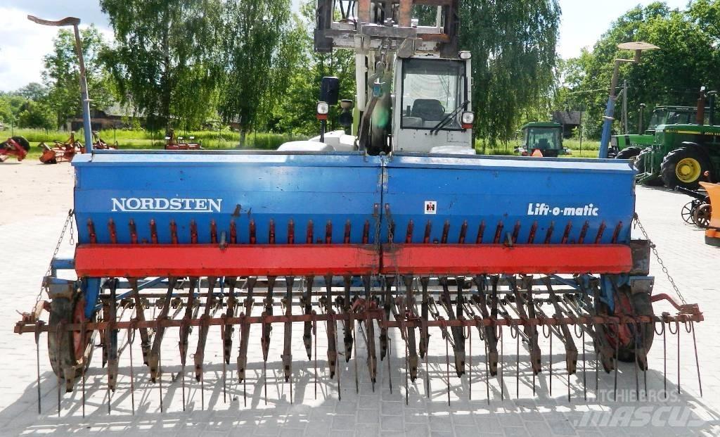 Nordsten 3.5 Mechanické secí stroje