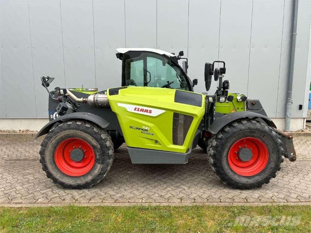 CLAAS Scorpion 741 Teleskopické manipulátory