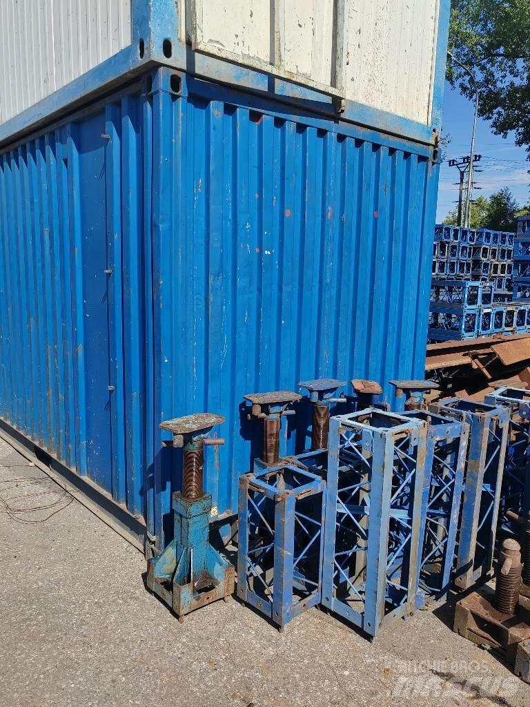  kontejner skladový Manipulace s materiálem – ostatní