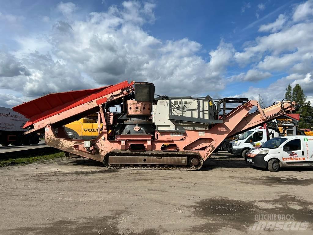 Sandvik QH 330 Mobilní drtiče