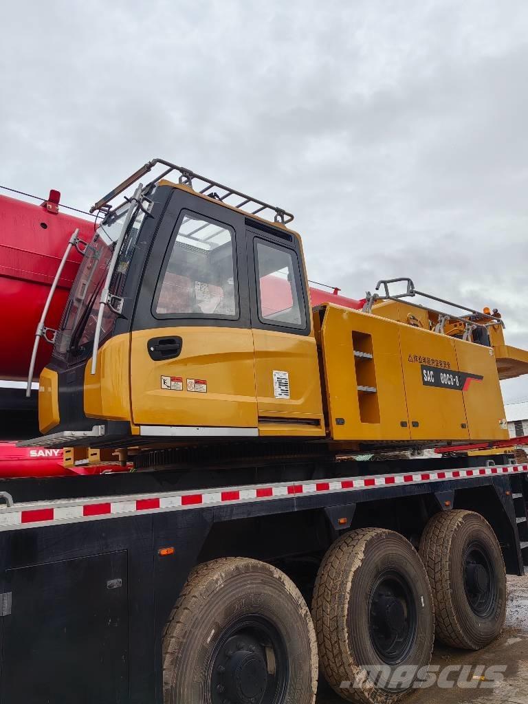 Sany STC1600C8 Univerzální terénní jeřáby