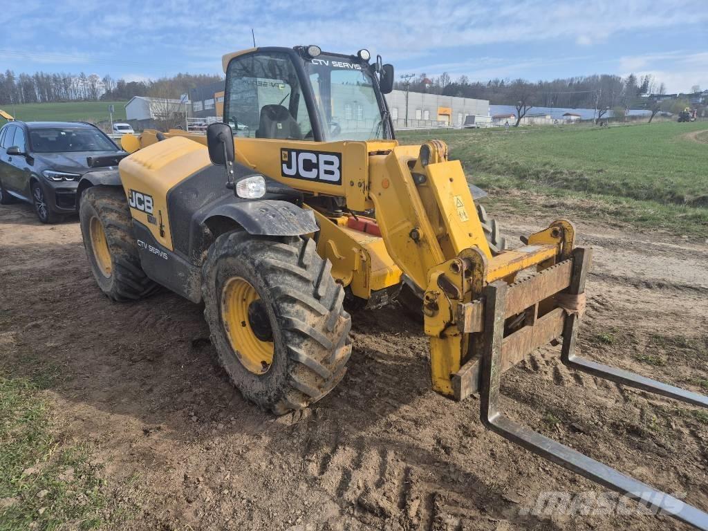 JCB 531-70 Agri Teleskopické nakladače pro zemědělství