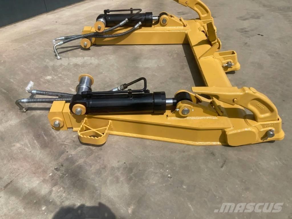 CAT 963 NG Půdní rozrušovače