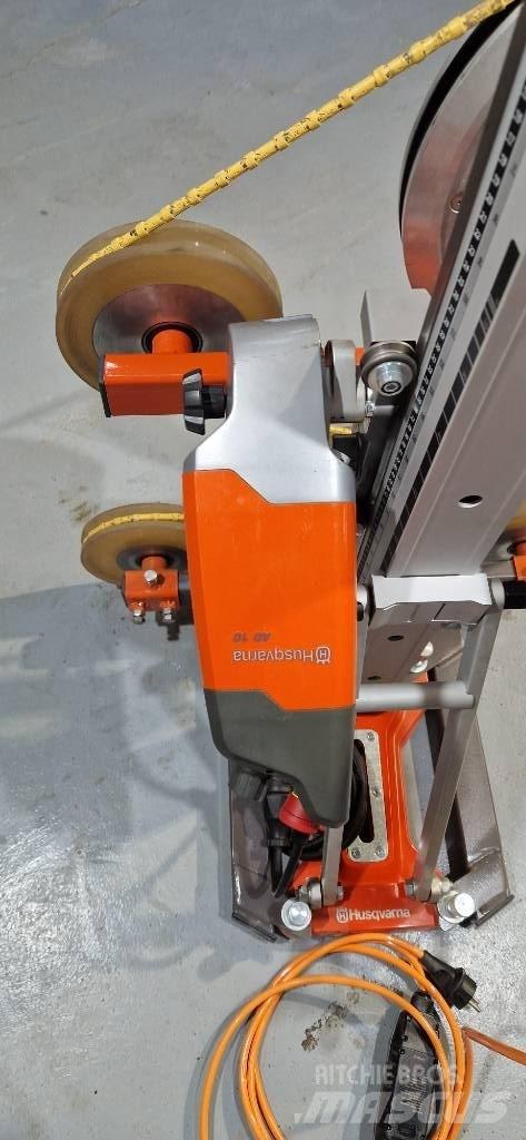 Husqvarna KS 40E Pily na beton a kámen