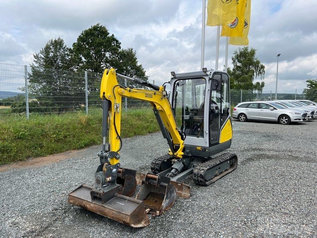 Wacker Neuson ET20 Pásová rýpadla