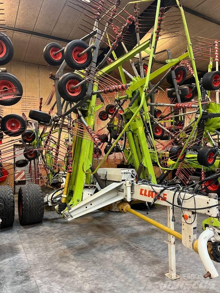 CLAAS LINER 3500 HHV Obraceče a shrabovače sena