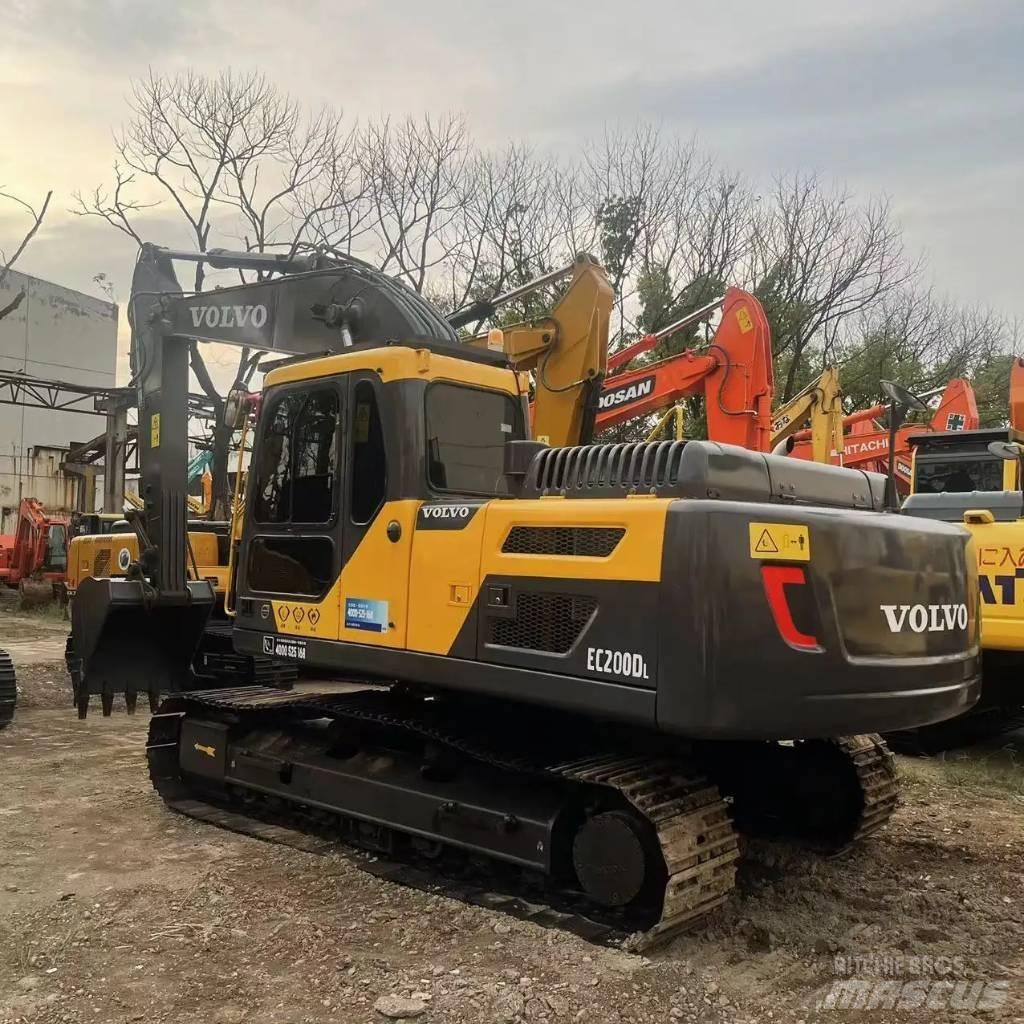 Volvo EC200DL Pásová rýpadla