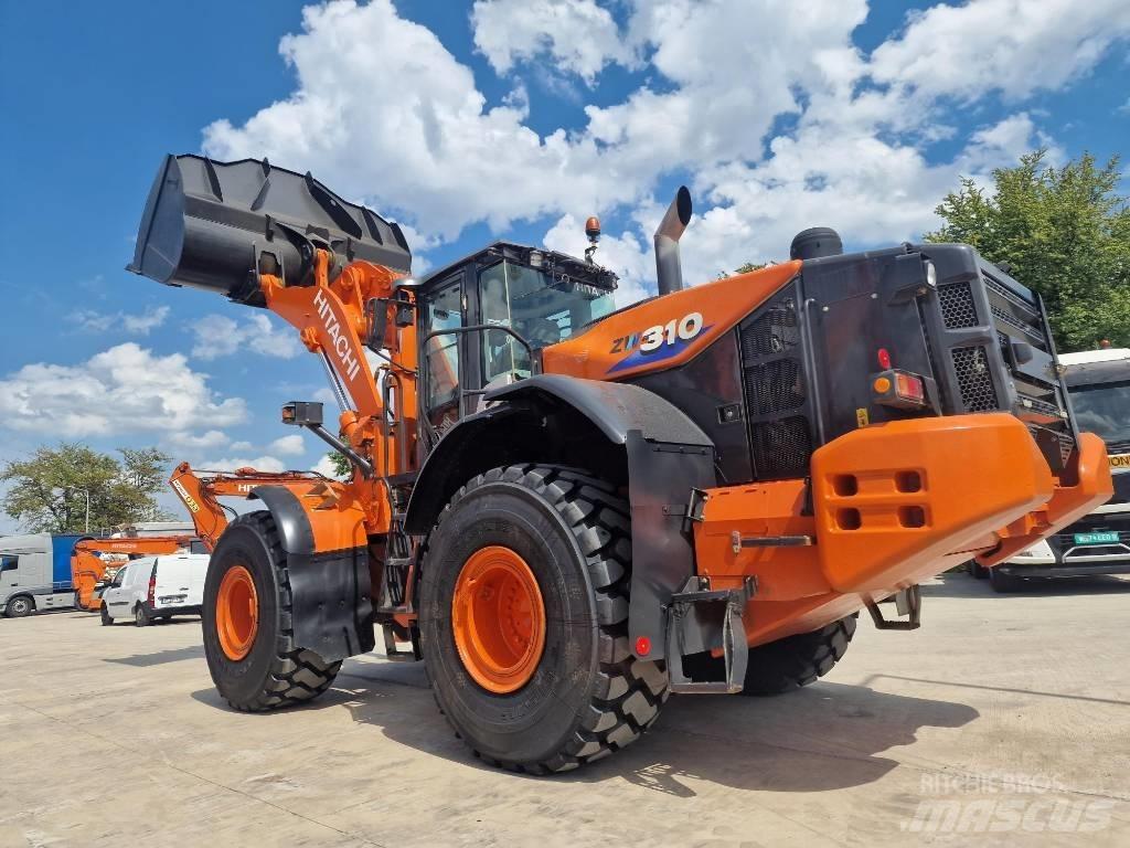 Hitachi ZW 310-6 Kolové nakladače