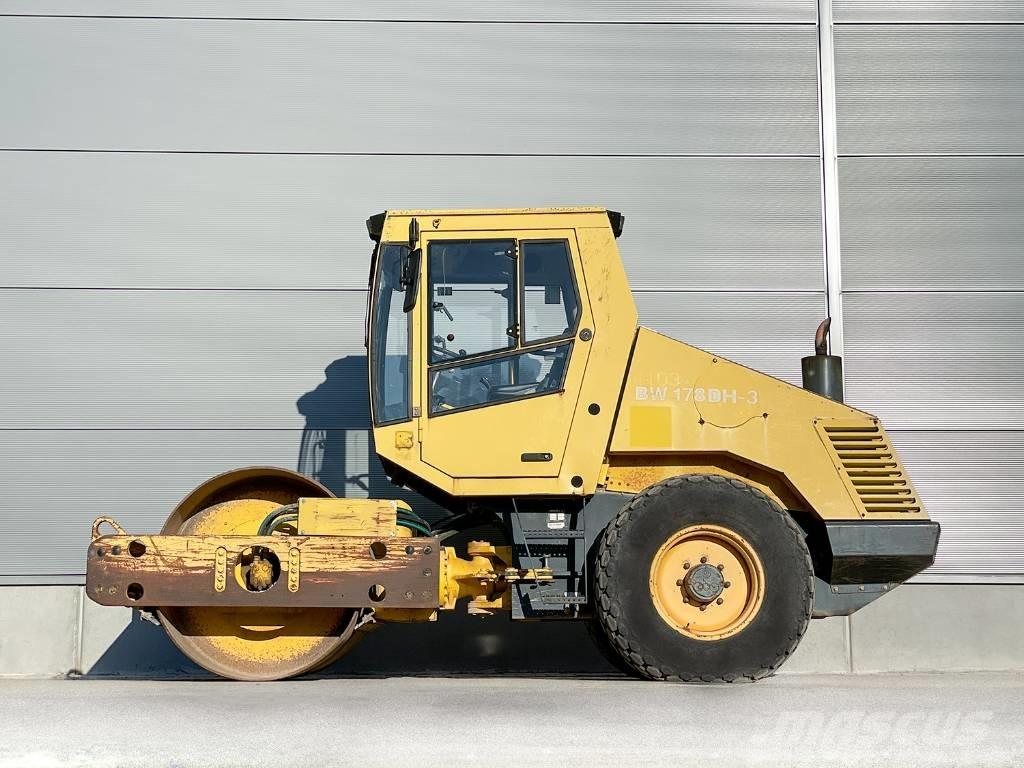 Bomag BW 178 DH-3 Tahačové válce
