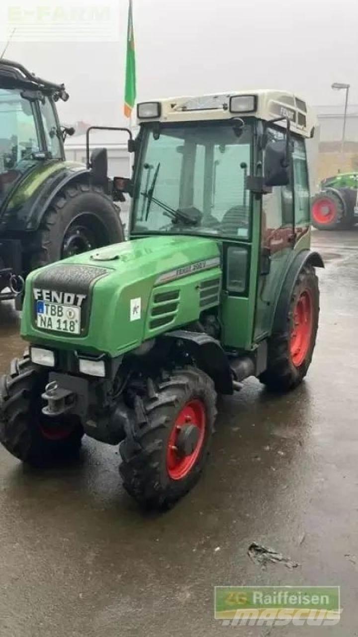 Fendt 206 Traktory