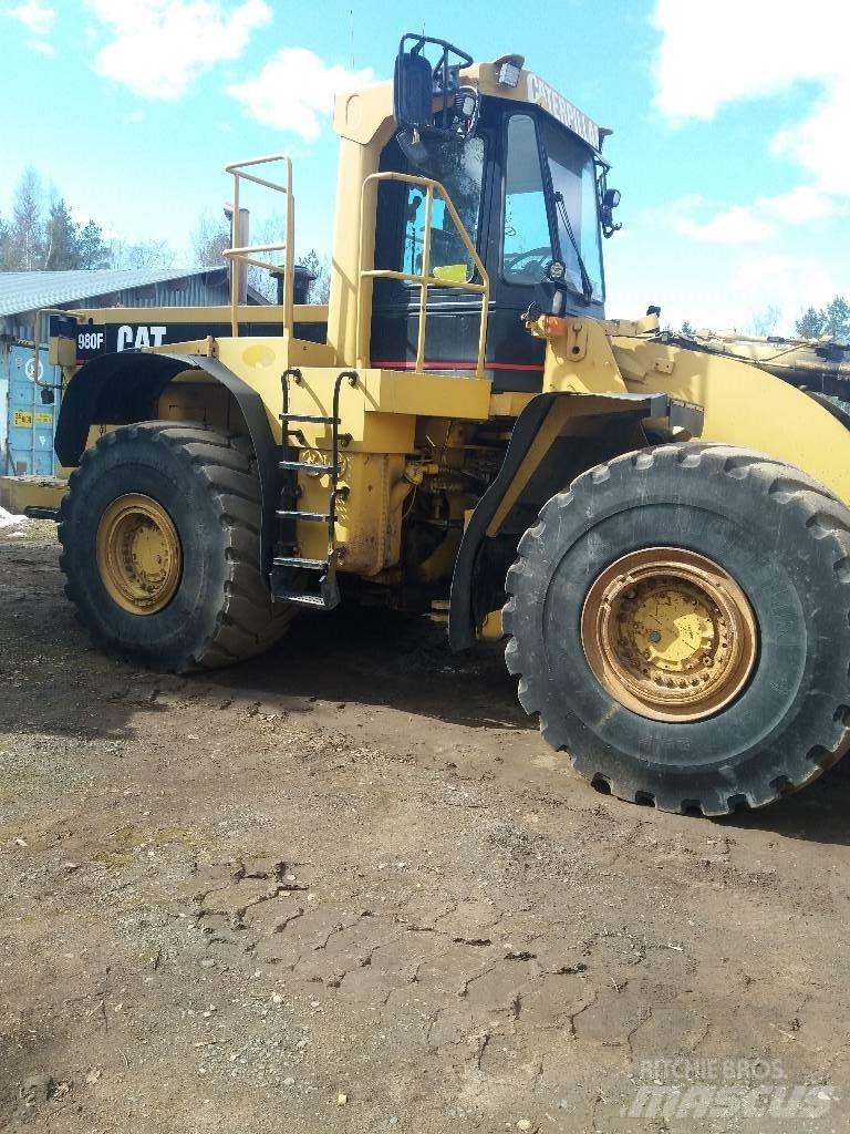 CAT 980 F II Kolové nakladače