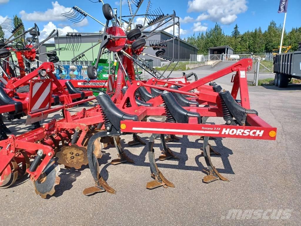 Horsch Terrano 3 FX Kultivátory