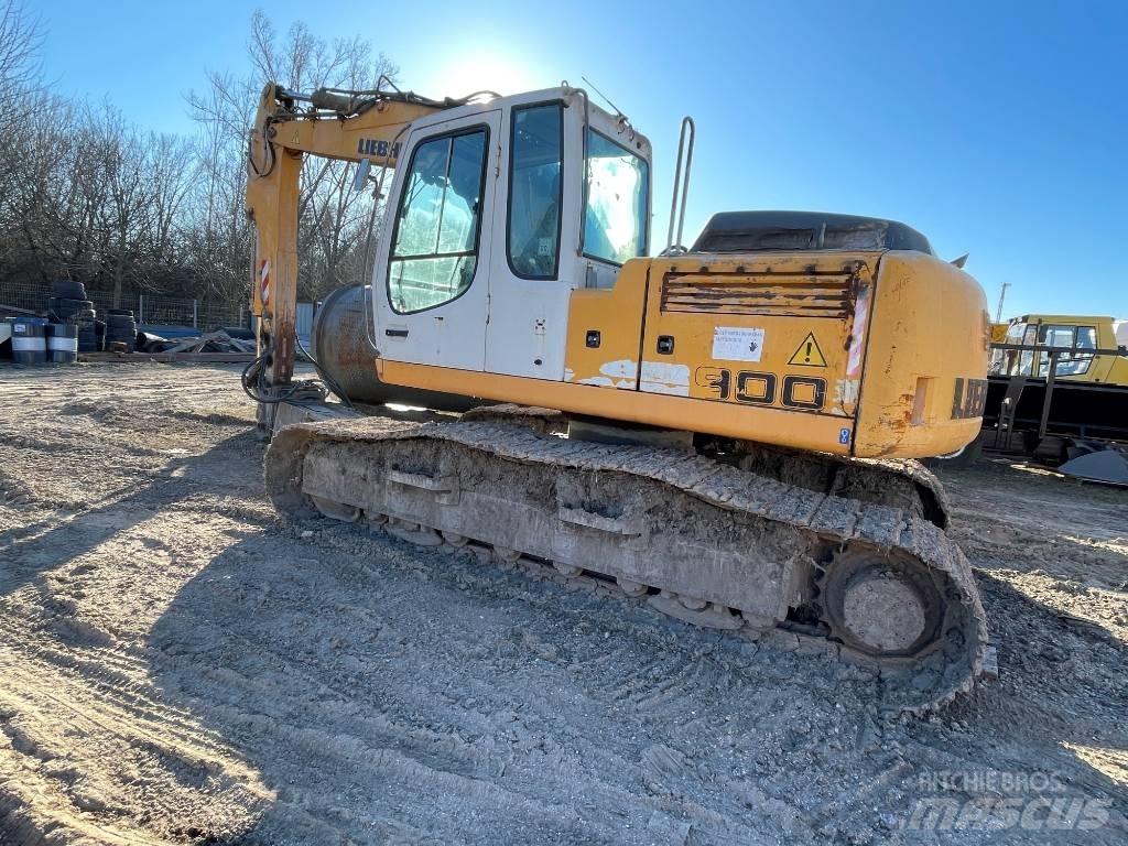Liebherr R 900 C Pásová rýpadla