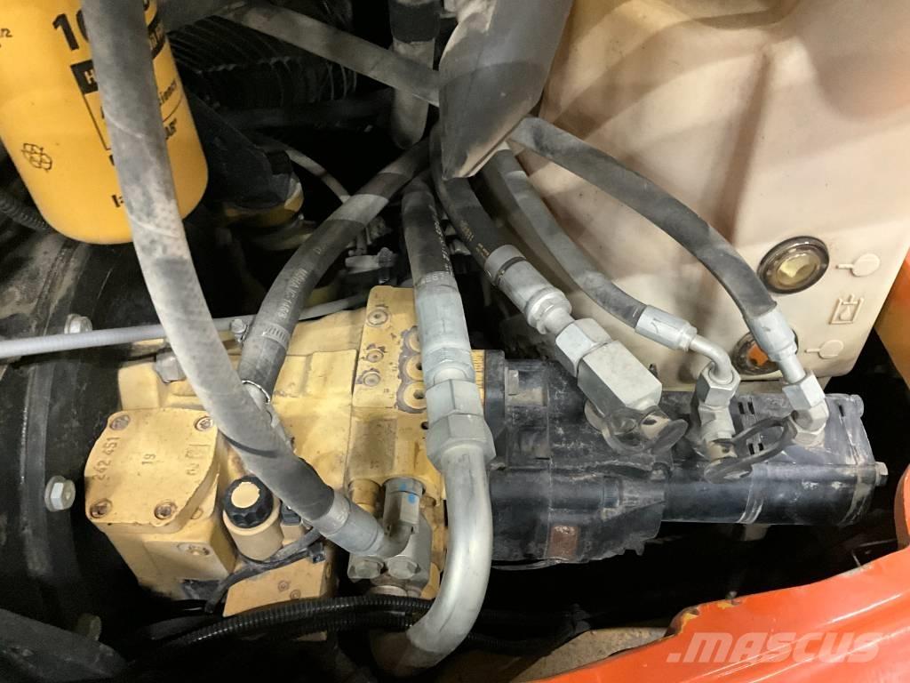 CAT 908 H Kolové nakladače