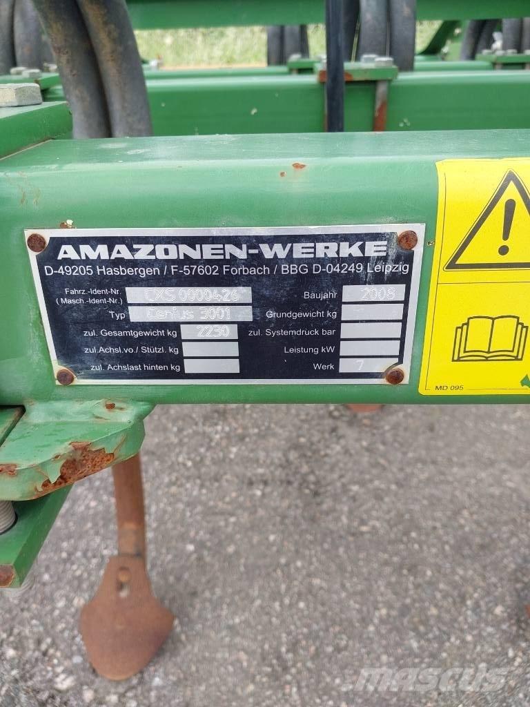 Amazone Cenius 3001 Kultivátory