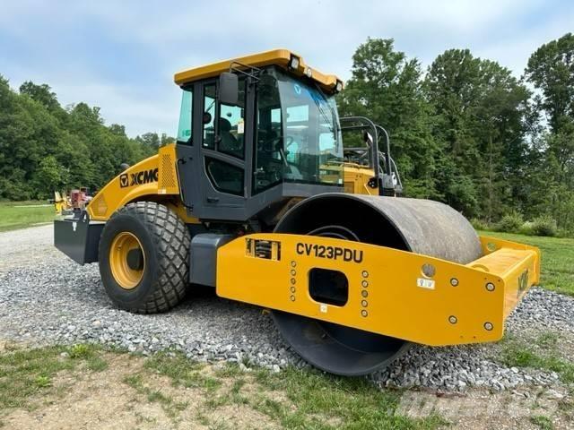 XCMG CV 123 PDU Tahačové válce