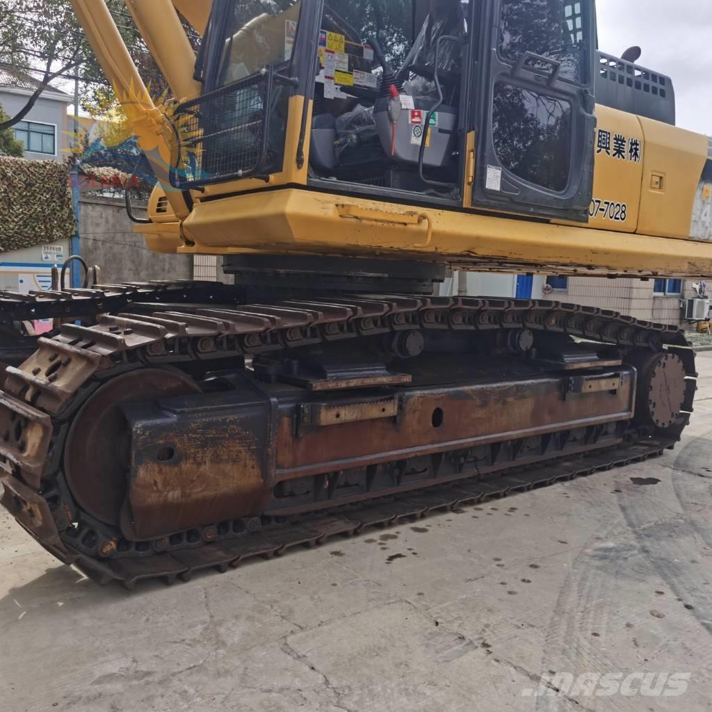Komatsu PC 400-7 Pásová rýpadla