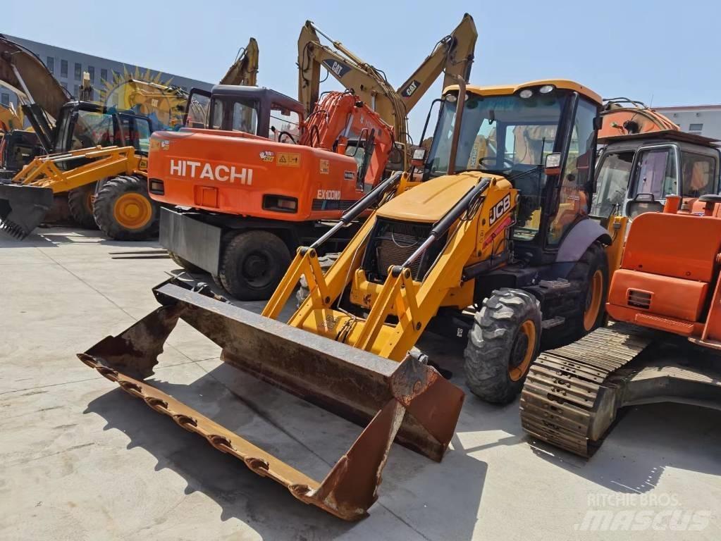 JCB 3CX Rýpadlo-nakladače