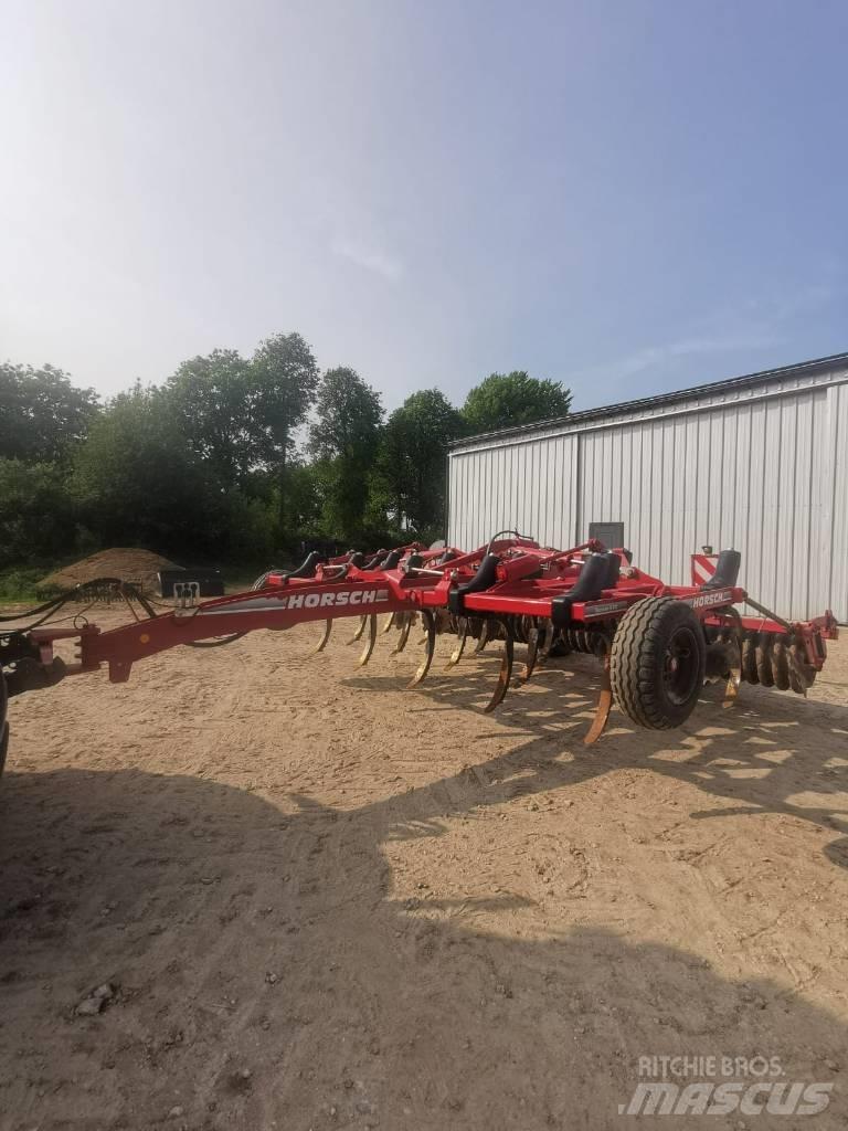 Horsch Terrano 5 FX Kultivátory
