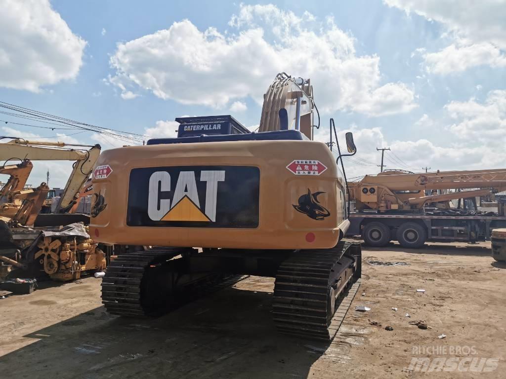 CAT 325DL Pásová rýpadla