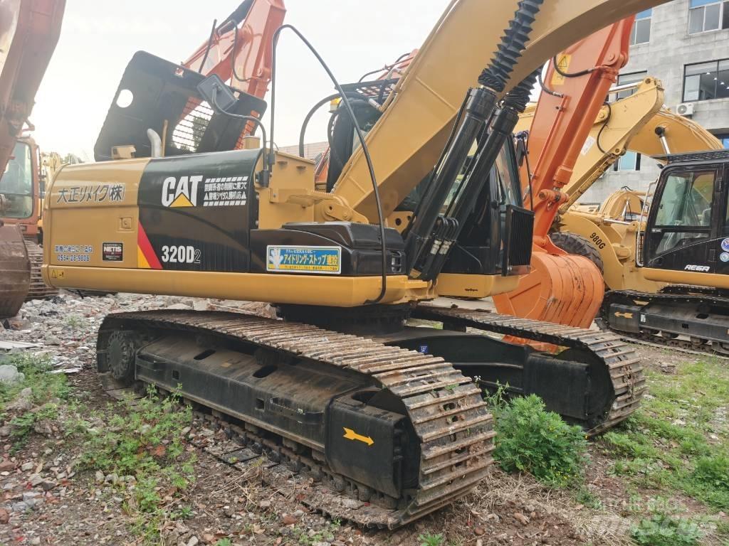 CAT 320 D2 Pásová rýpadla