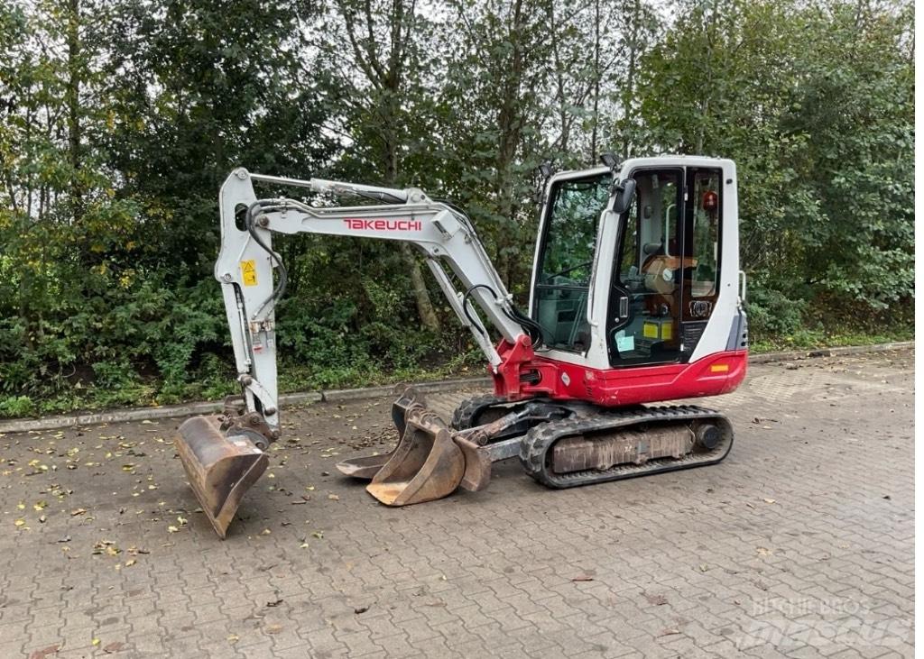 Takeuchi TB228 Mini rýpadla < 7t