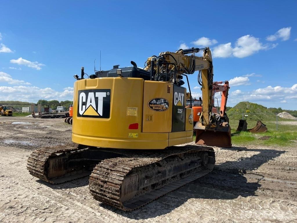 CAT 325 F Pásová rýpadla