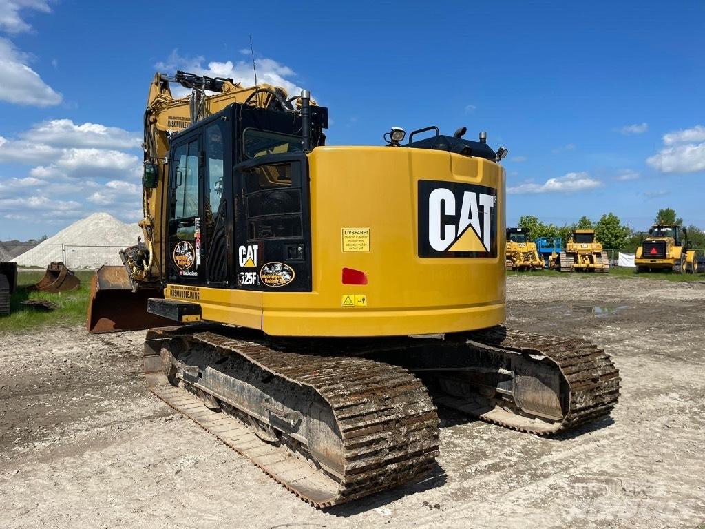 CAT 325 F Pásová rýpadla
