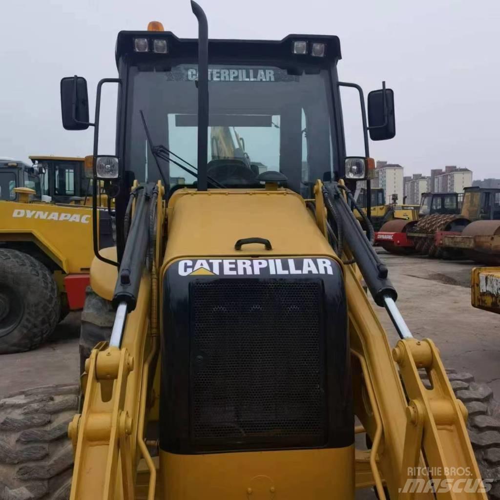 CAT 420 F Rýpadlo-nakladače