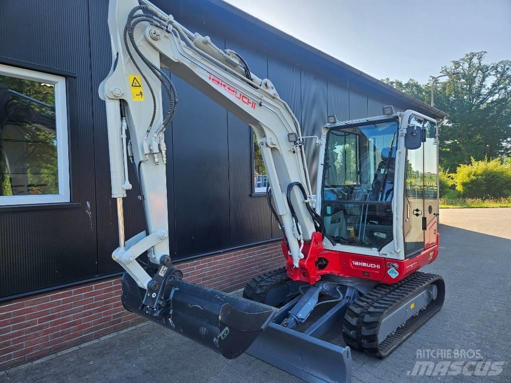 Takeuchi TB 240 Mini rýpadla < 7t