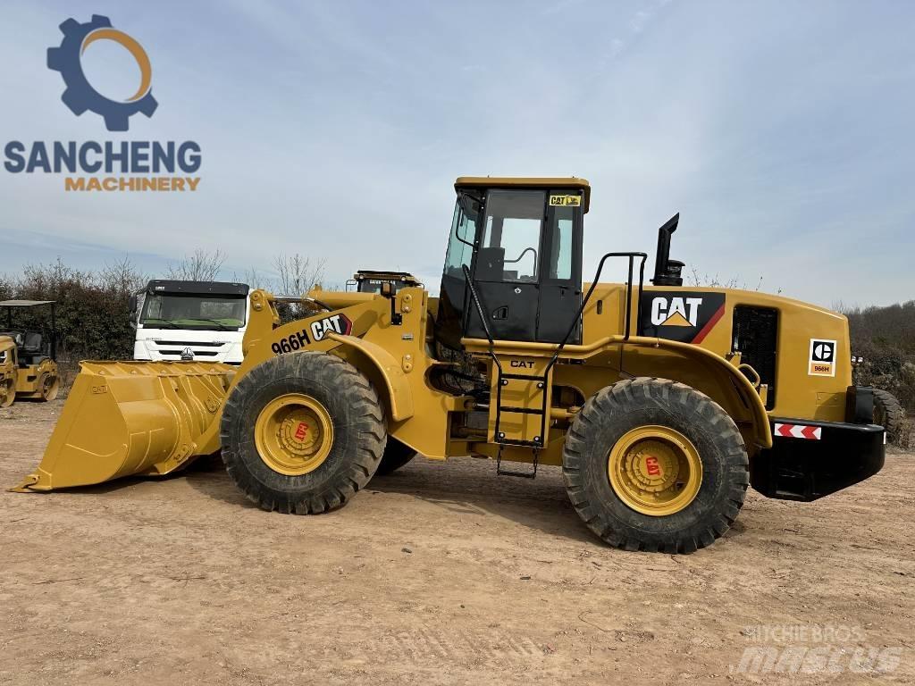 CAT 966H Kolové nakladače