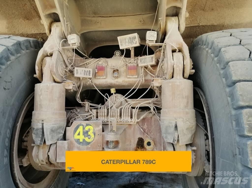 CAT 789 C Vyklápěcí dempry