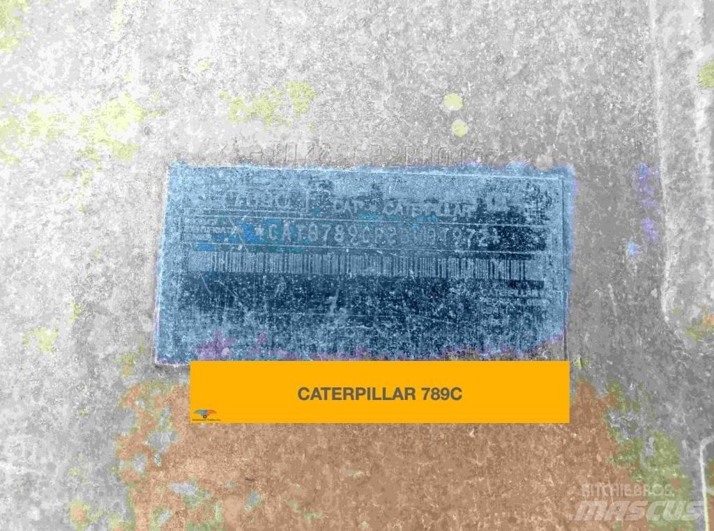 CAT 789 C Vyklápěcí dempry