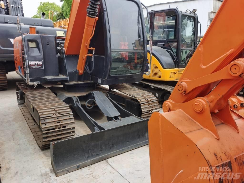 Hitachi ZX 70 Pásová rýpadla