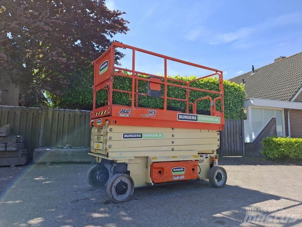 JLG 3246ES Nůžková zvedací plošina