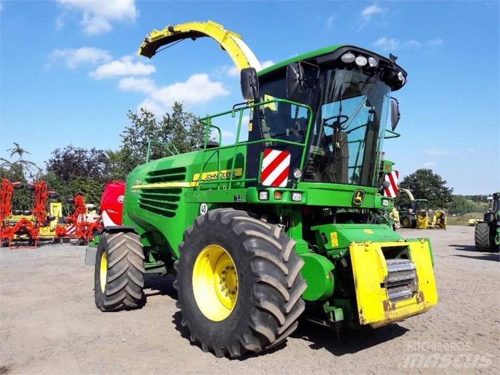 John Deere 7350 Samojízdné sekačky