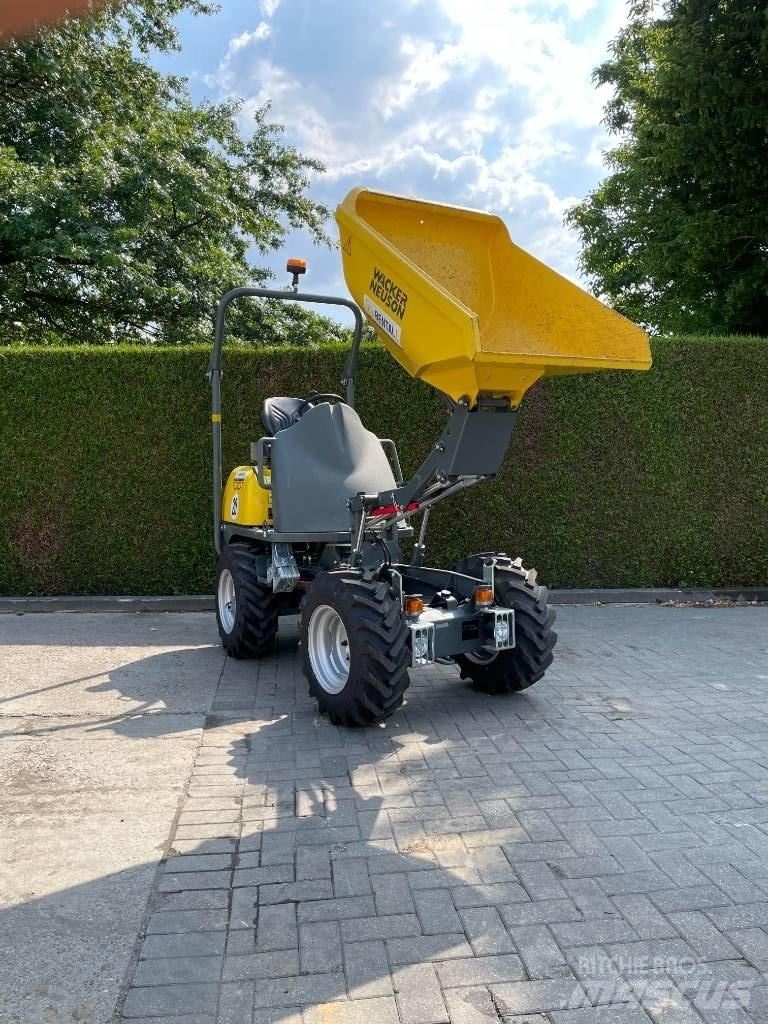 Wacker Neuson 1001 Vyklápěcí dempry