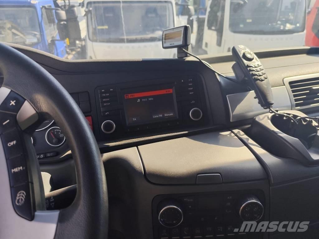 MAN TGX 26.440 Valník s navijákem