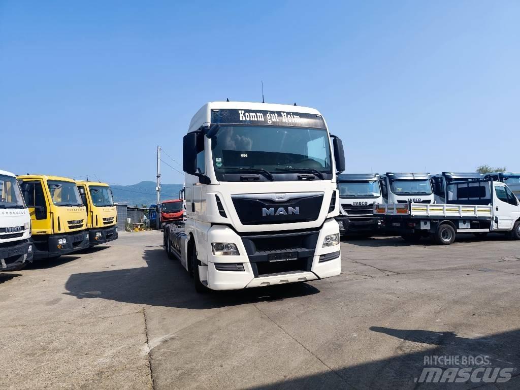 MAN TGX 26.440 Valník s navijákem