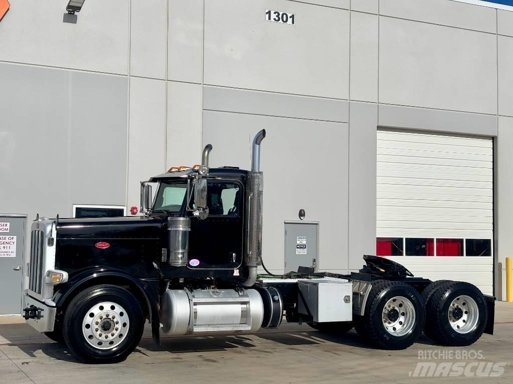 Peterbilt 389 Tahače