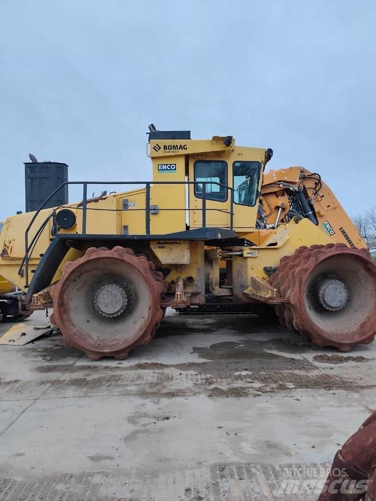 Bomag BC 972 RB Skládkové kompaktory