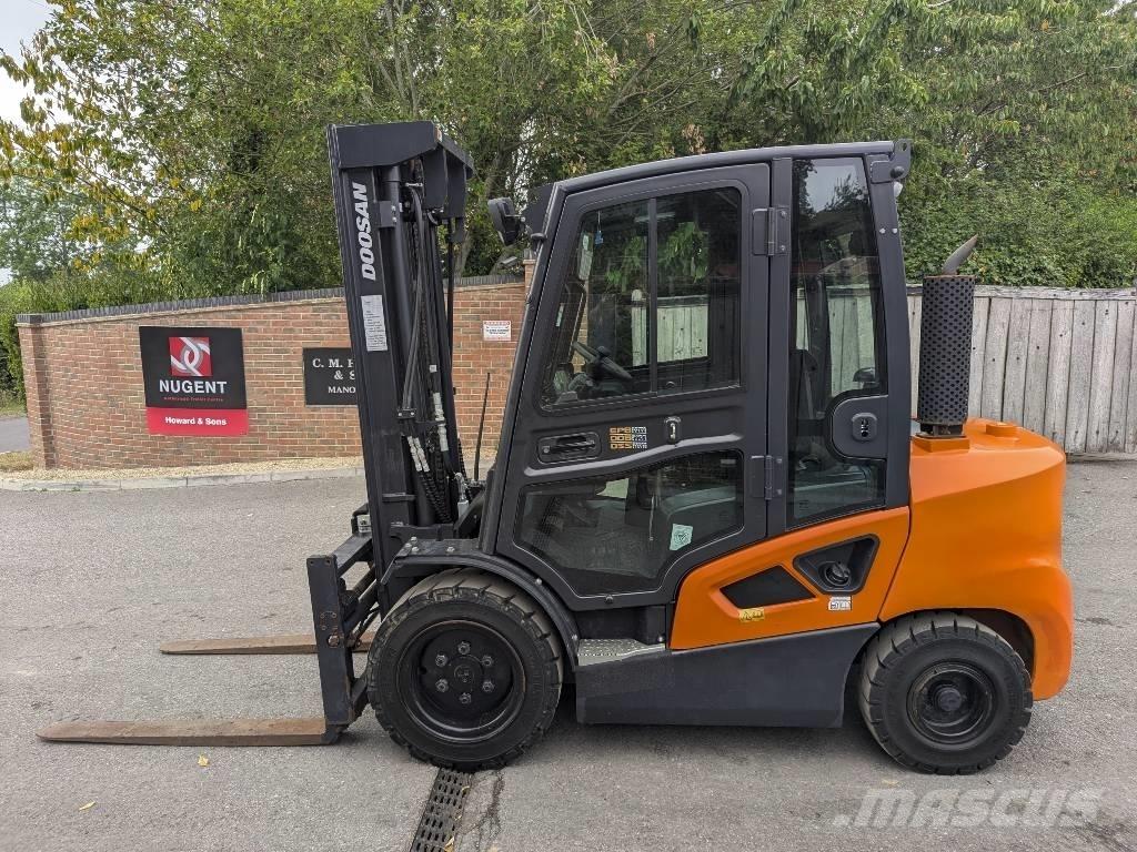 Doosan D 35 C-9 Dieselové vozíky