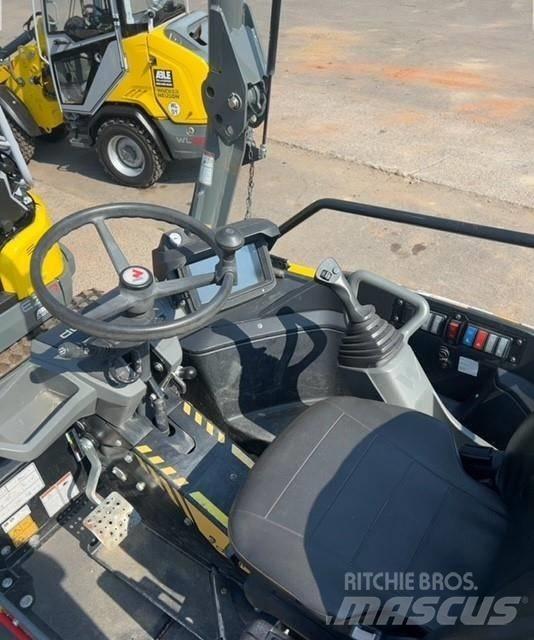 Wacker Neuson DV 60 Vyklápěcí dempry