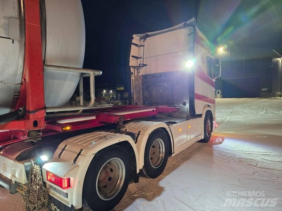 Scania 2018 Nákladní vozidlo bez nástavby