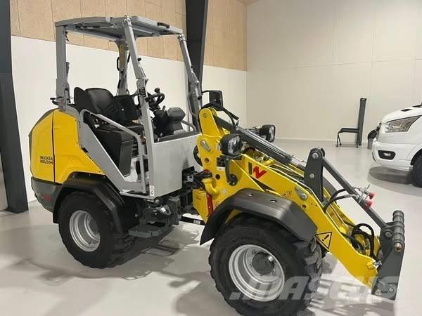 Wacker Neuson WL 28 Kolové nakladače