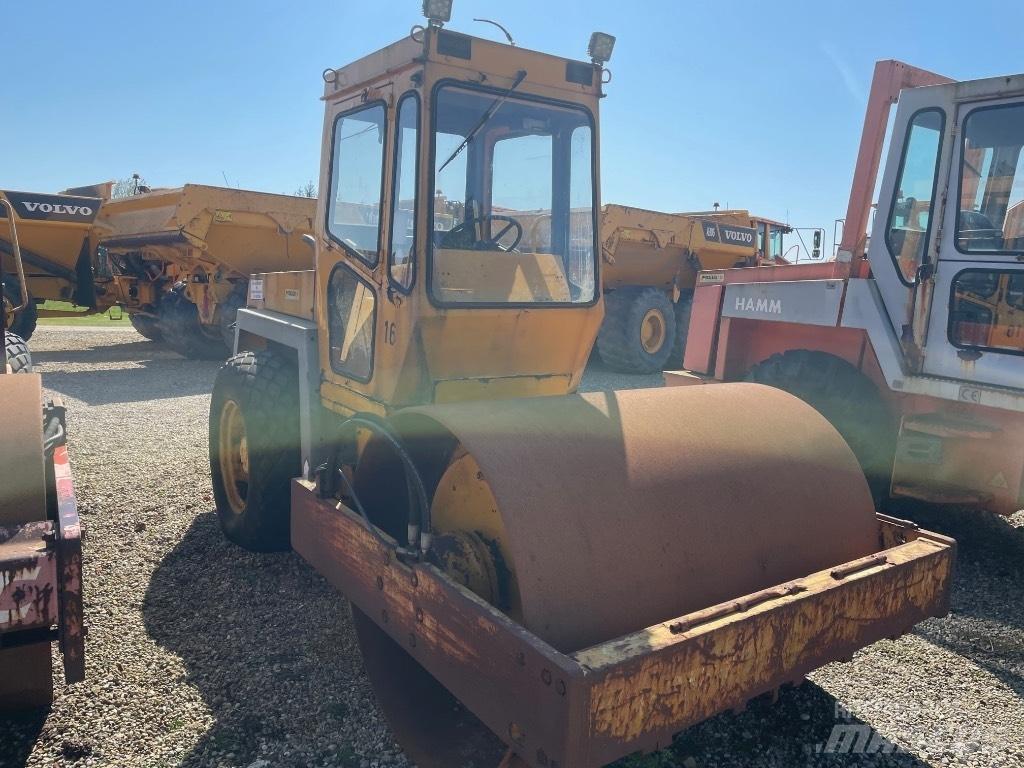 Bomag BW172 Tahačové válce
