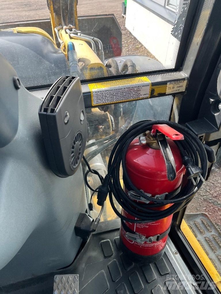 New Holland B 115 B Rýpadlo-nakladače