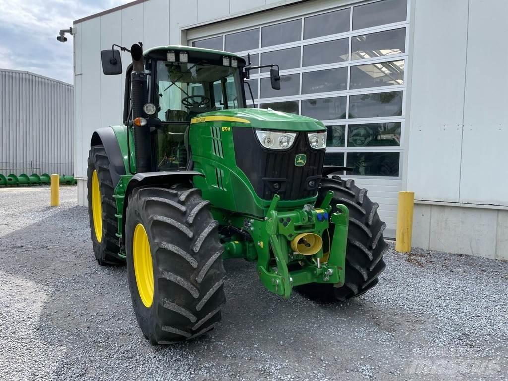 John Deere 6170M Traktory