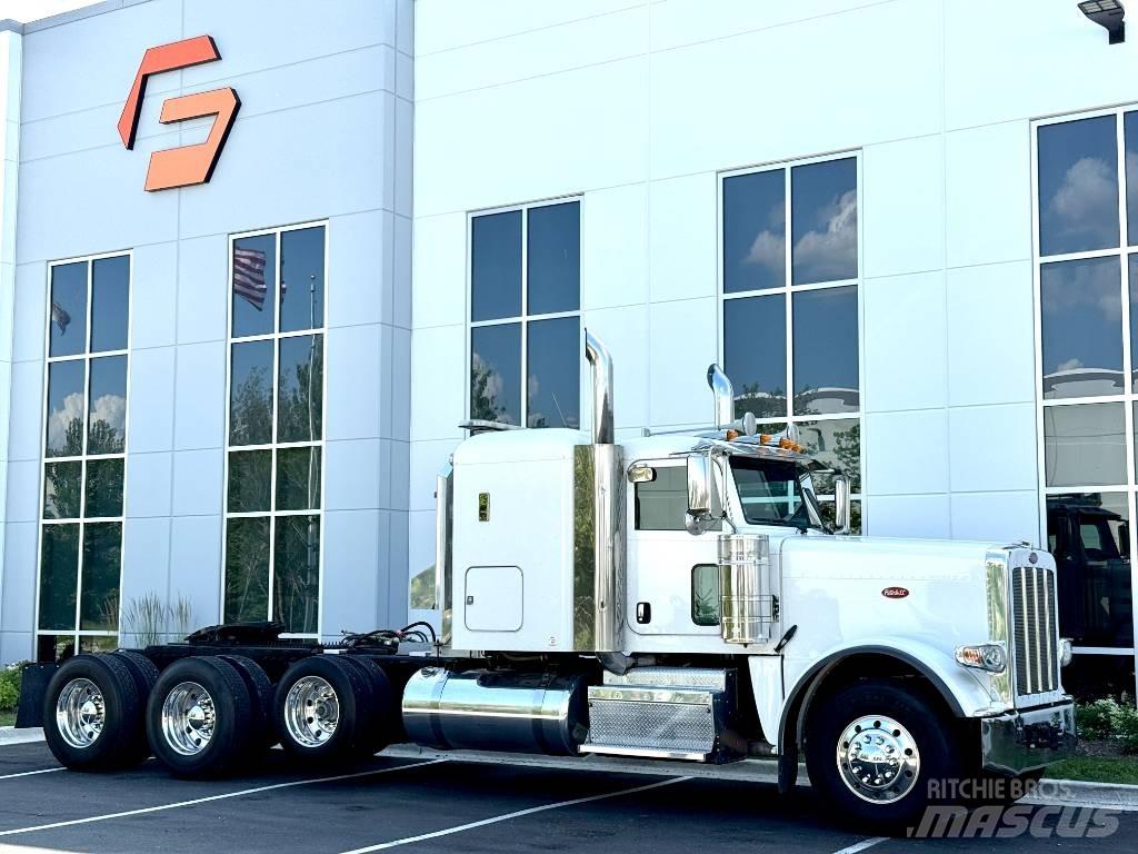 Peterbilt 388 Tahače